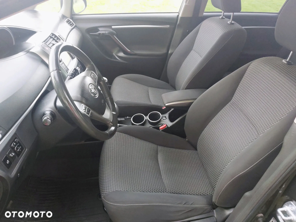 Toyota Verso 1.8 Premium 7os EU6 - 22