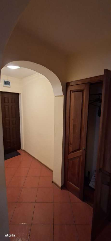 Etaj 2-Mioritei(str.Banatului)-2 cam decomandat-62 mp-centrala-PVC-13