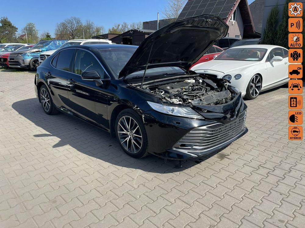Toyota Camry 2.5 Hybrid Comfort CVT 2023