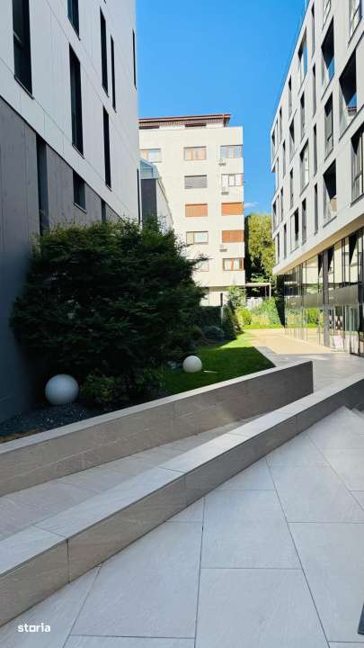 Spatiu Comercial | Win Herastrau | Parcare Subterana - Imagine principală: 2/13