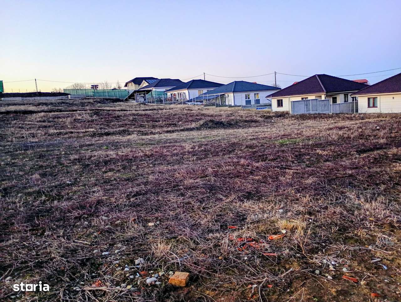 Teren intravilan de vanzare 1000 mp cu utilitati Paleu-4