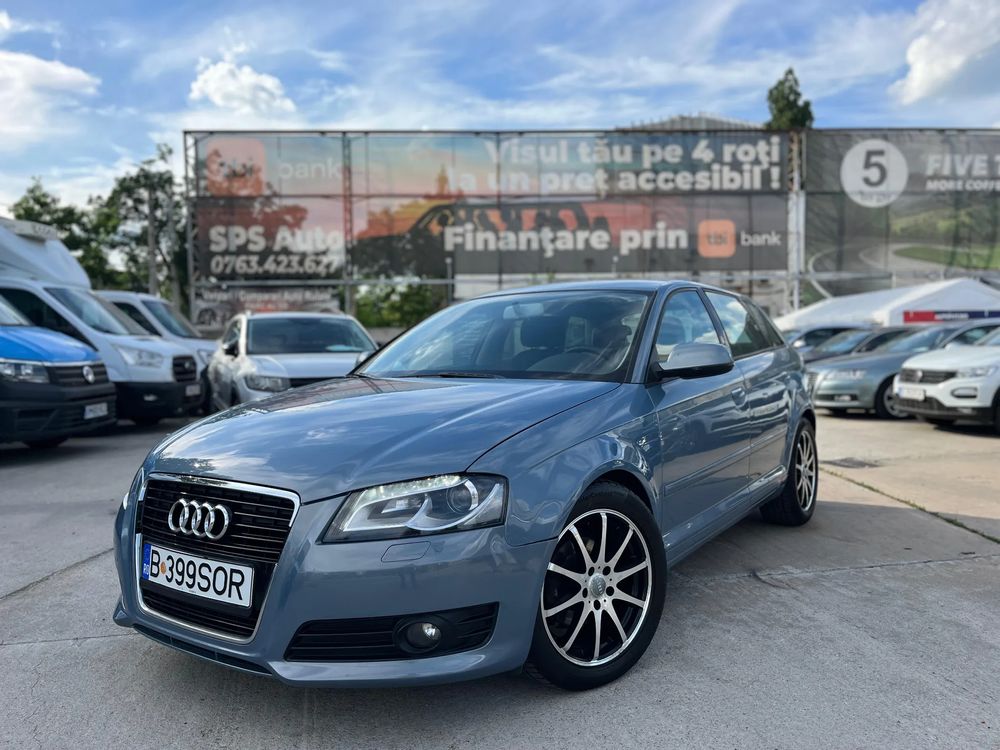 Audi A3 8P [2003 - 2013] 1.6 TDI Ambiente 2011