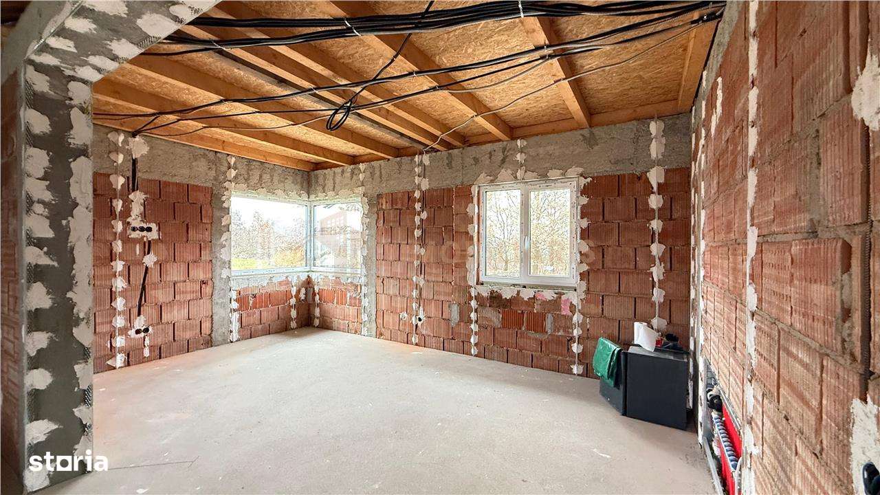 Casa de vanzare in Mocira - Imagine principală: 4/14