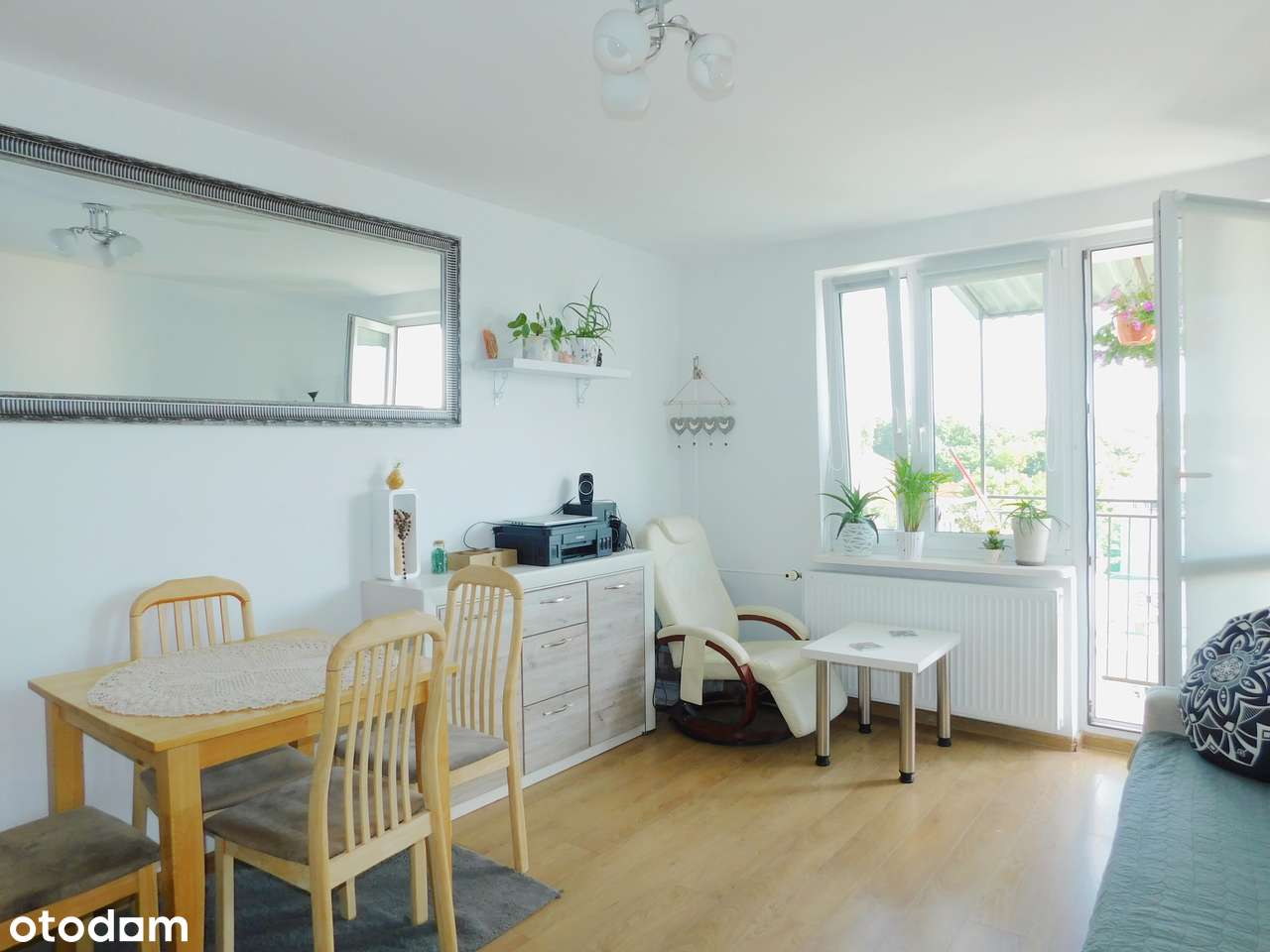 Dwupokojowe Mieszkanie w Okolicy Centrum / Cena do Negocjacji. - Pełny obrazek: 2/10