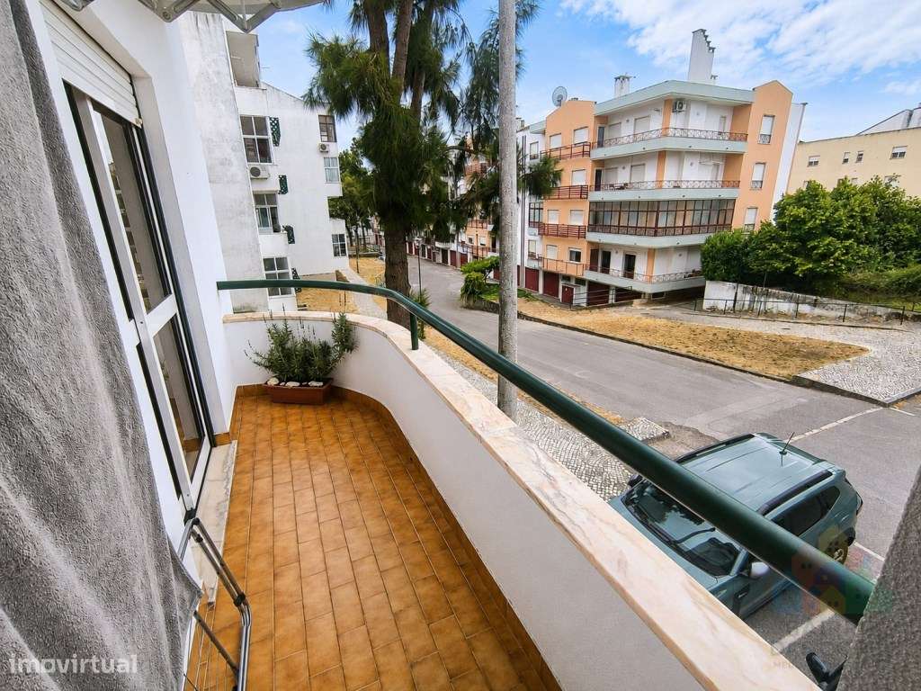 Apartamento com excelente terraço na cidade de Tomar-14