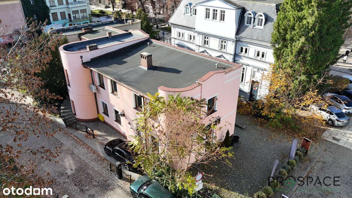 Lokal HU na deptaku w Centrum Zielonej Góry