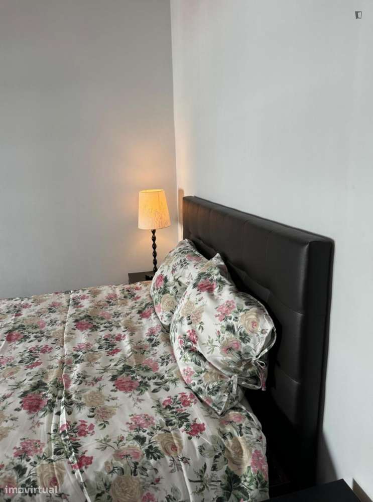 Quarto - localizado em Entrecampos Lisbon - Grande imagem: 4/7