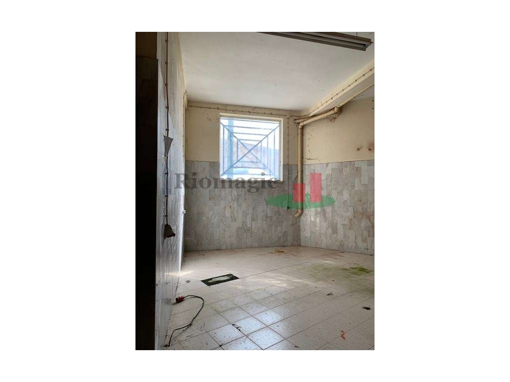 Loja c/Garagem - Marinha Grande - Grande imagem: 4/5