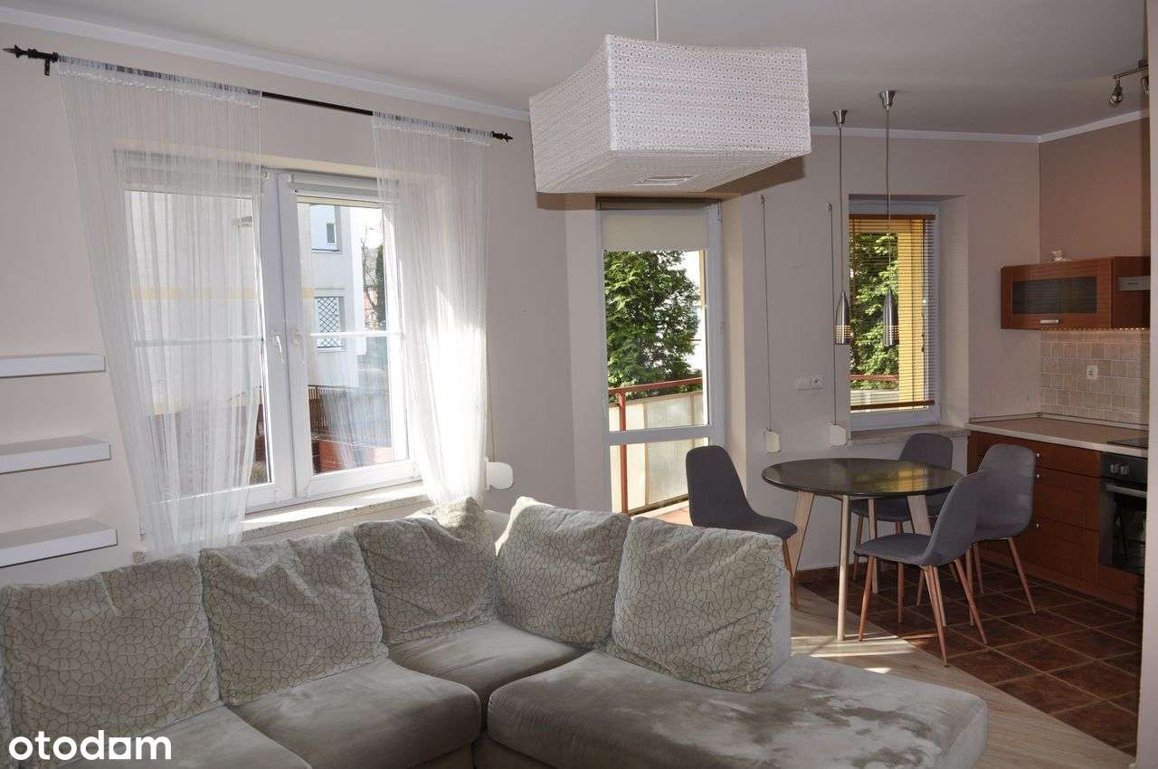 Komfortowe 2 pokojowe, balkon obok WSB, centrum, od 1 sierpnia