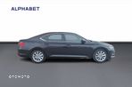 Skoda Superb 2.0 TDI SCR Style DSG - 6