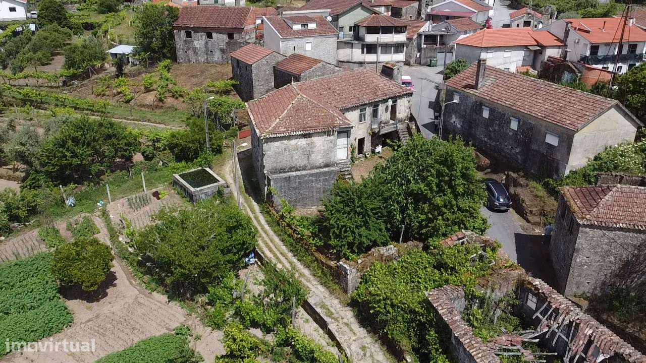 Moradia, granito p/recuperar – Oliveira de Frades-34