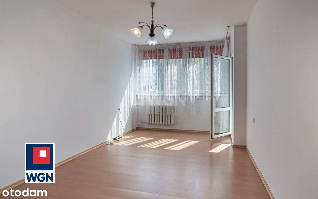 Mieszkanie 3-pokojowe, I piętro, balkon, c.o.-miejskie.-3