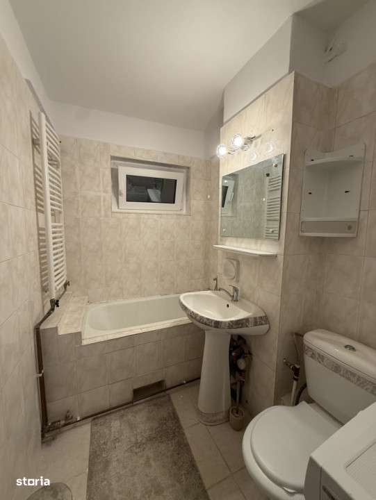 Apartament practic, 42 mp utili plus balcon, decomandat - Girocului - Imagine principală: 5/6