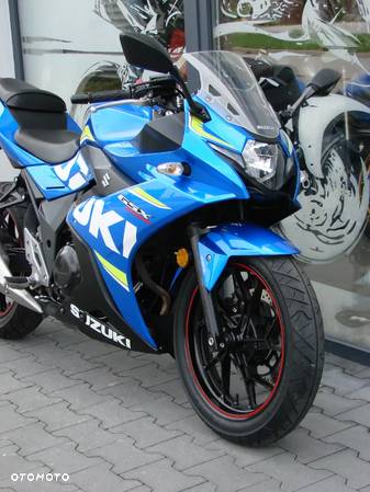 Suzuki GSX-R - 9