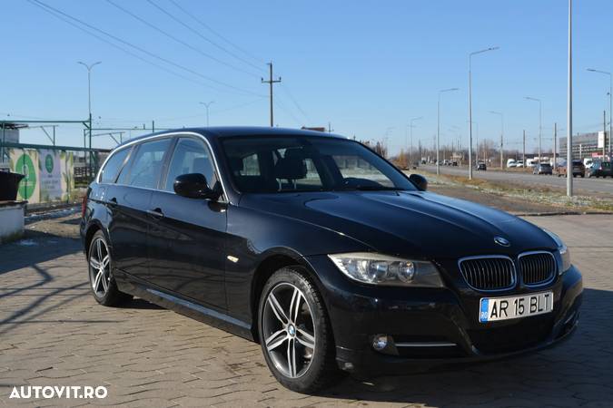 BMW Seria 3 318d DPF Touring Aut. Edition Exclusive - 1