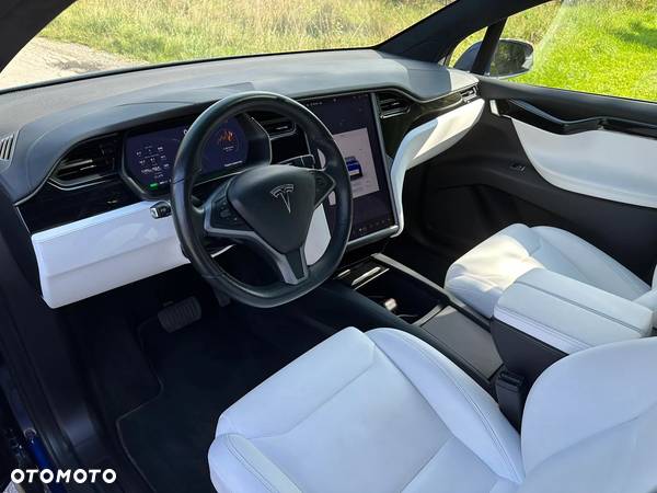 Tesla Model X P 100 D - 7