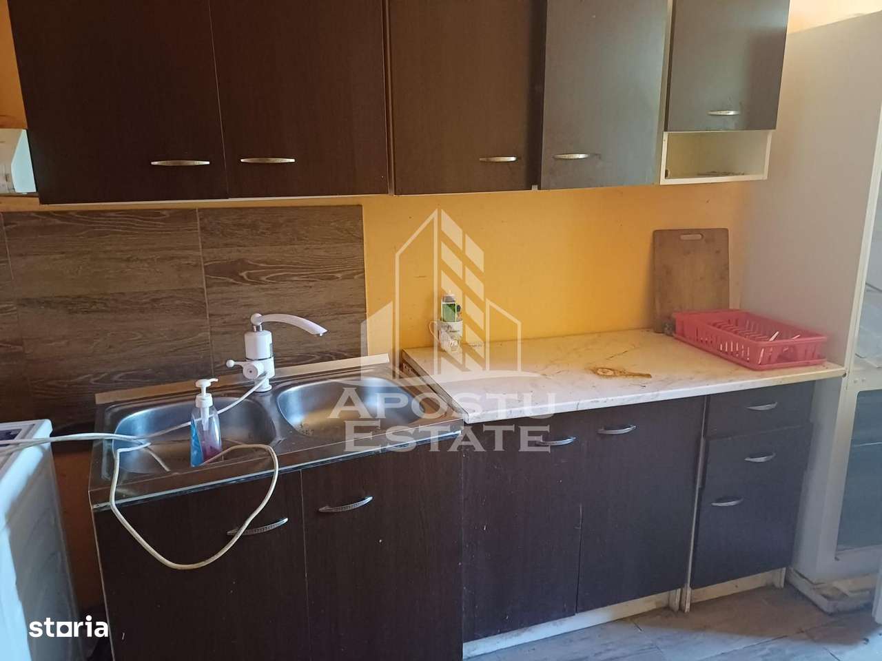 Casa individuala in Cruceni ,la granita cu Serbia - Imagine principală: 2/18