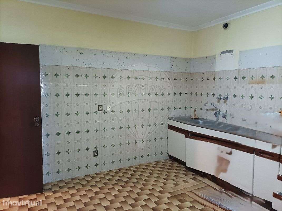 Moradia T4 para venda-23