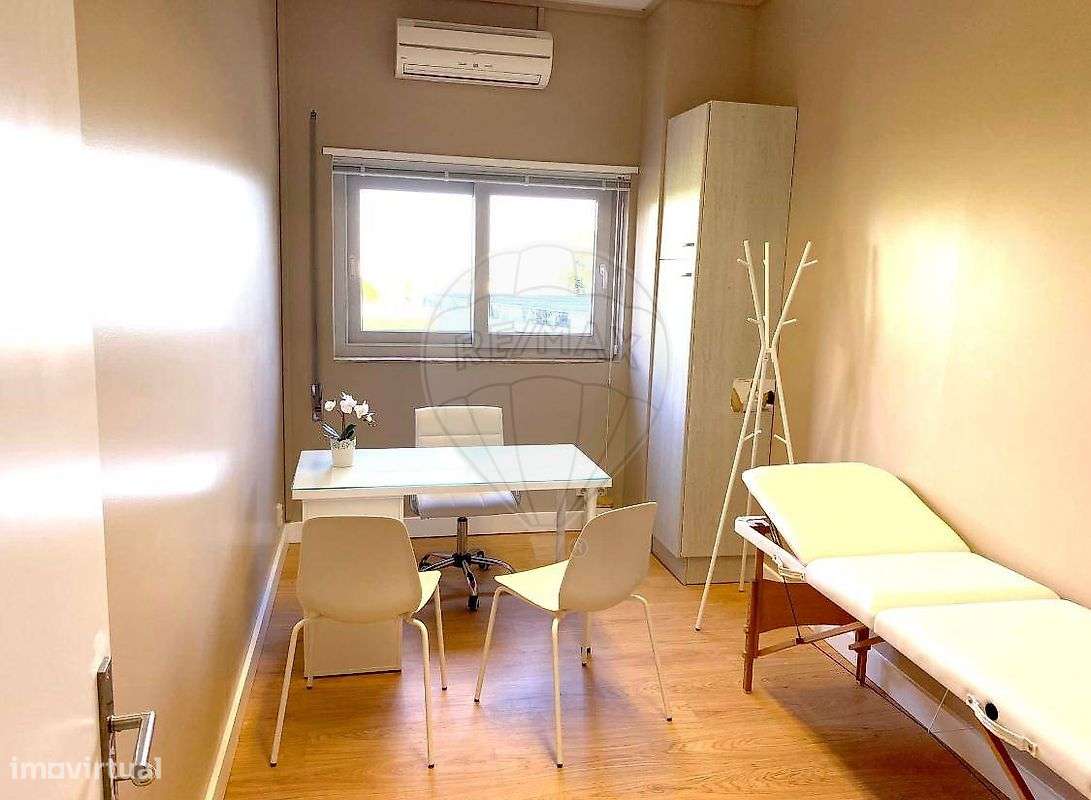 Escritório  para arrendamento - Grande imagem: 5/8