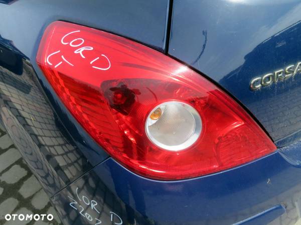 LAMPA TYLNA LEWA CORSA D IV 3D HB  OPEL 2006-2011 - 1