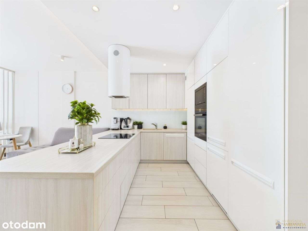 Wyjątkowy apartament z tarasem i ogrodem w Centrum-3