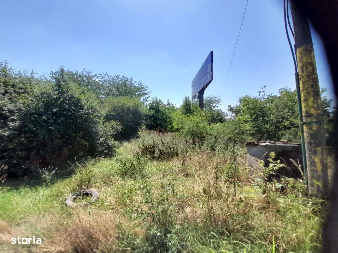 Voluntari Metro langa pod-2