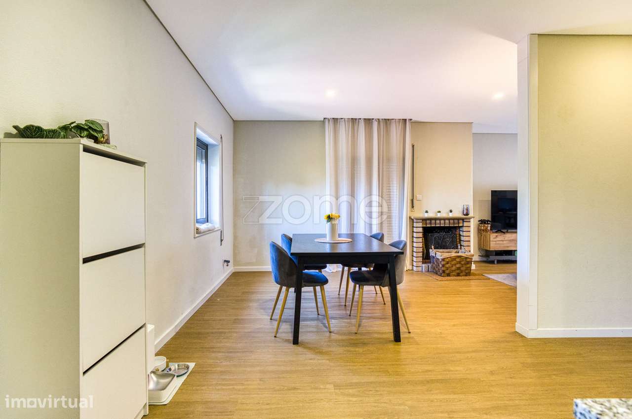 Moradia Bifamiliar T2 transformado em T1 + T1| Valbom, Gondomar-12