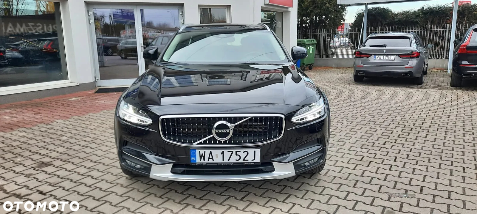 Volvo V90 Cross Country D4 AWD Geartronic Pro - 2