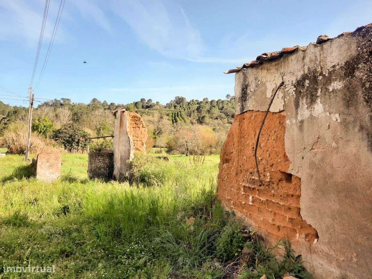 Moradia para Reconstruir próximo do Centro da Cidade - Grande imagem: 3/12