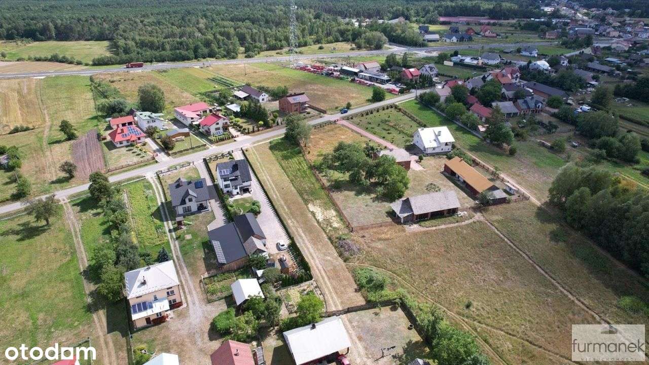 17- arowa działka budowlana blisko miasta-13