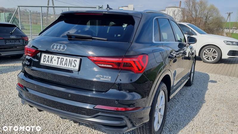 Audi Q3 40 TDI Quattro S Line S tronic - 4