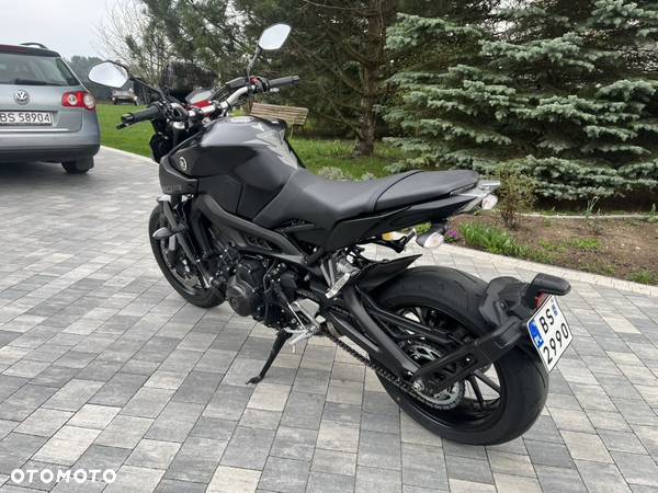 Yamaha MT - 2