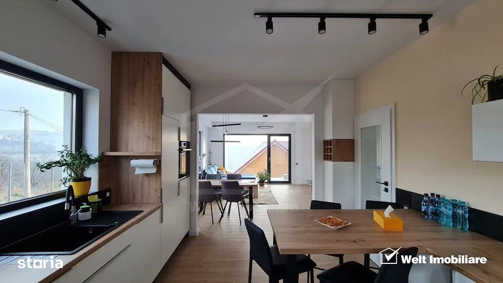 Duplex 5 camere, Dezmir