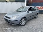 Ford Focus 1.6 16V Ambiente - 2