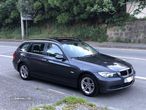 BMW 320 d Touring Exclusive - 2