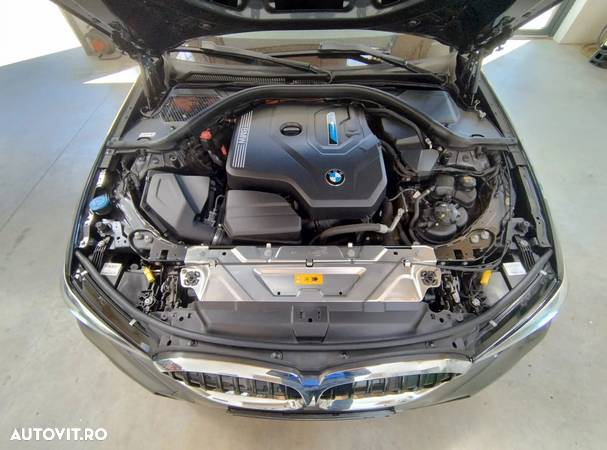 BMW Seria 3 330e xDrive Aut. M Sport - 21