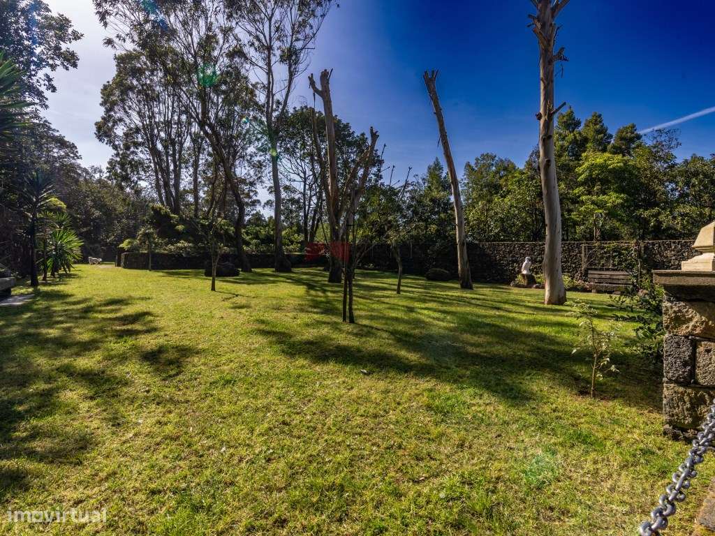 Moradia T3 Contemporânea com Grande Jardim em Rabo de Peixe , São M...-35
