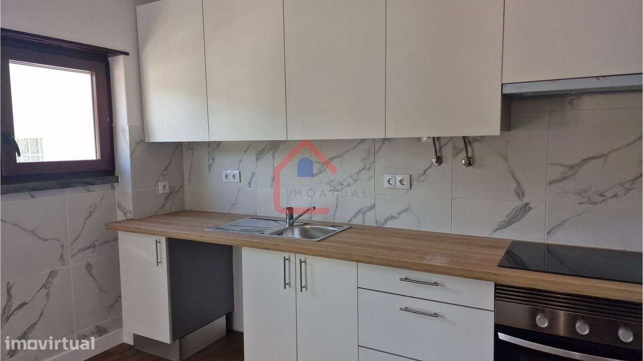 Apartamento T2 em Sesimbra-3