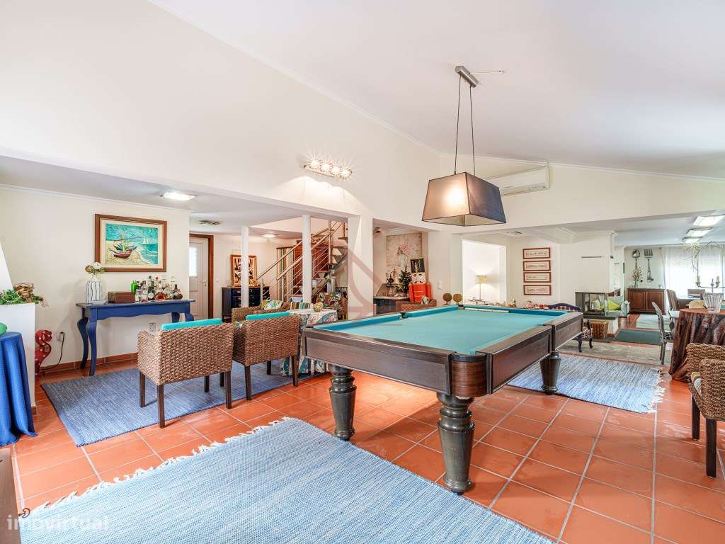 Propriedade Exclusiva em Alfeizerão: Elegância, Potencial Turístico...-53