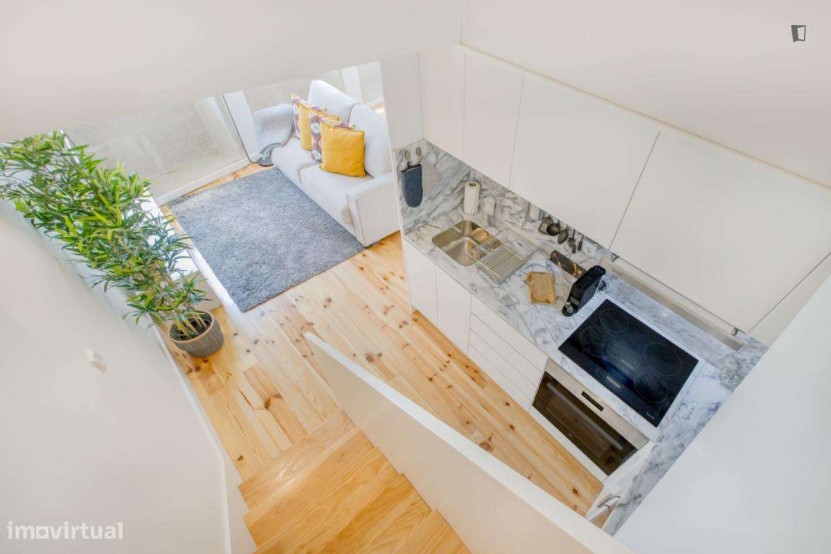 Apartamento com 1 quartos - localizado em Santo Ildefonso Porto - Grande imagem: 2/8