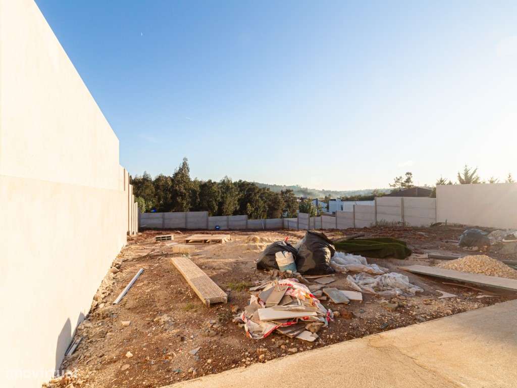 Moradia T4 em construção a poucos minutos de Coimbra!-13