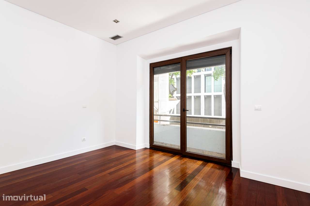 Apartamento em Lisboa, Avenidas Novas-24