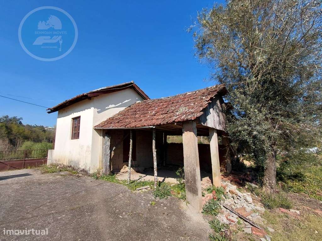 Casa Geminada à Venda em Outeirinho, Cabeceiras de Basto Excelente ...-31