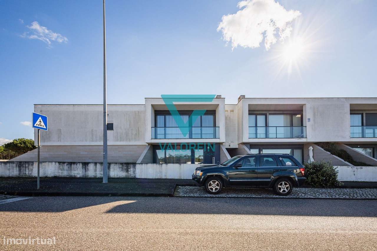 Moradia T2 em condomínio c/ Piscina - Praia Pedra do Ouro-25