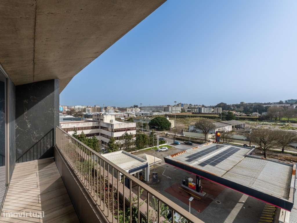 Apartamento T3 com 3 frentes em Matosinhos sul, no edifício Nautilus-25