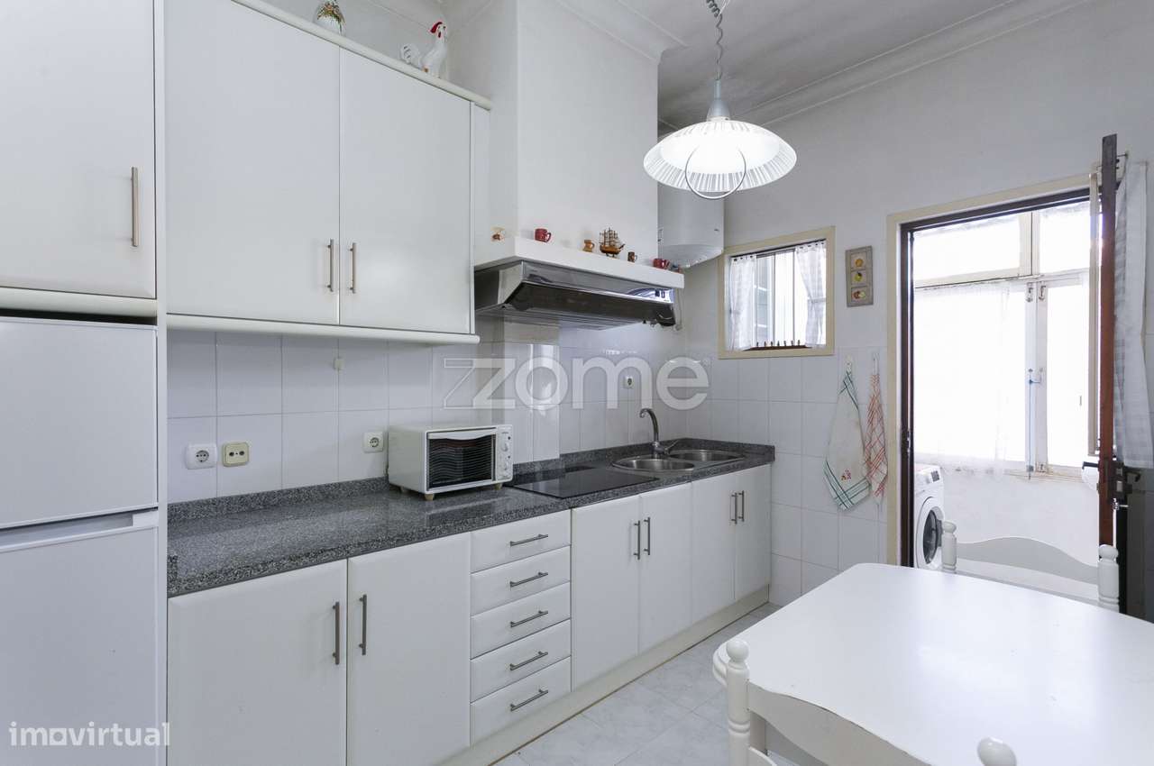 T2 com Logradouro Generoso em S. Mamede de Infesta - Grande imagem: 5/29