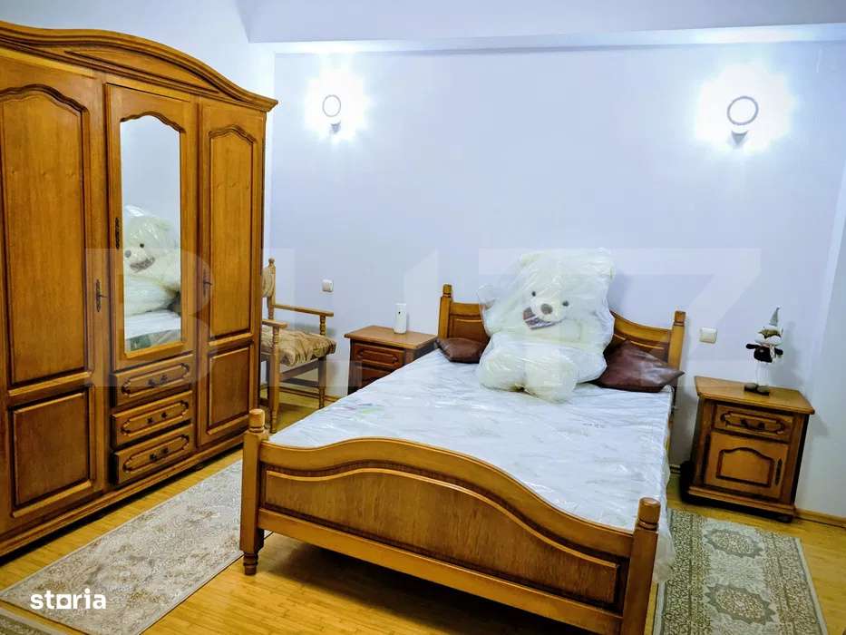 Apartament 3 camere, 80 mp, zona Podul de piatra - Imagine principală: 3/8