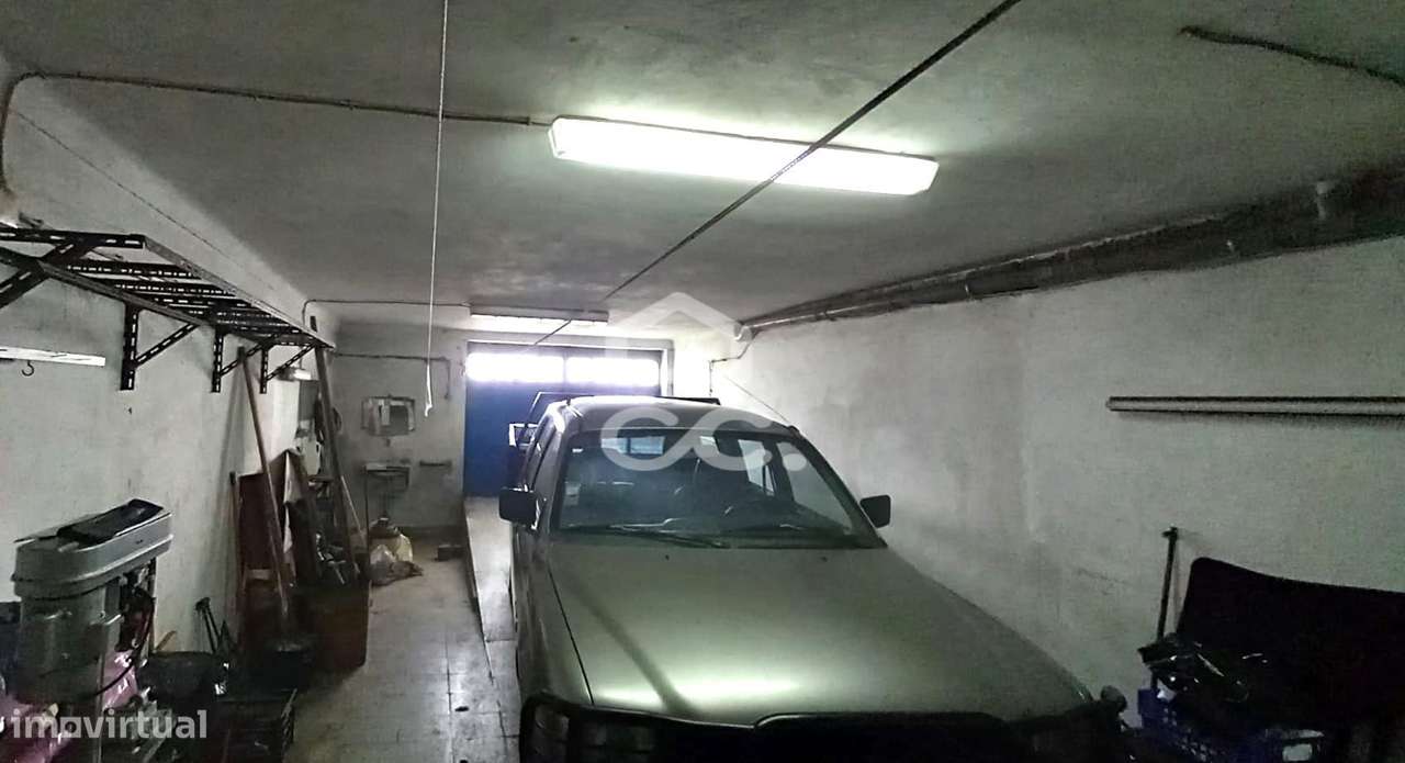 Moradia T3 com 3 pisos em Beja-31