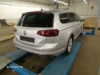 Volkswagen Passat 2.0 TDI EVO Elegance DSG - 4