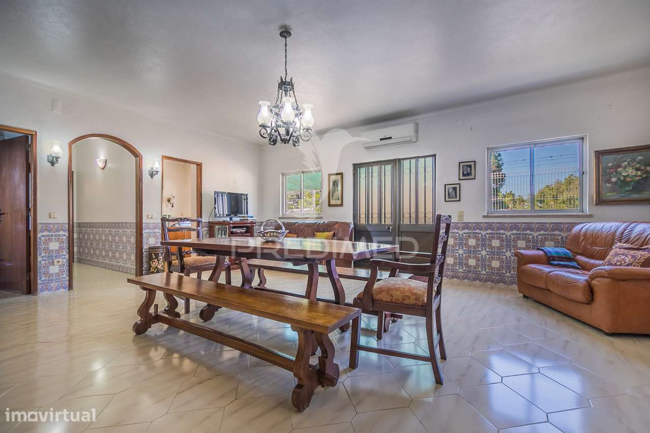 Moradia T10 - Bifamiliar - Grande imagem: 4/28